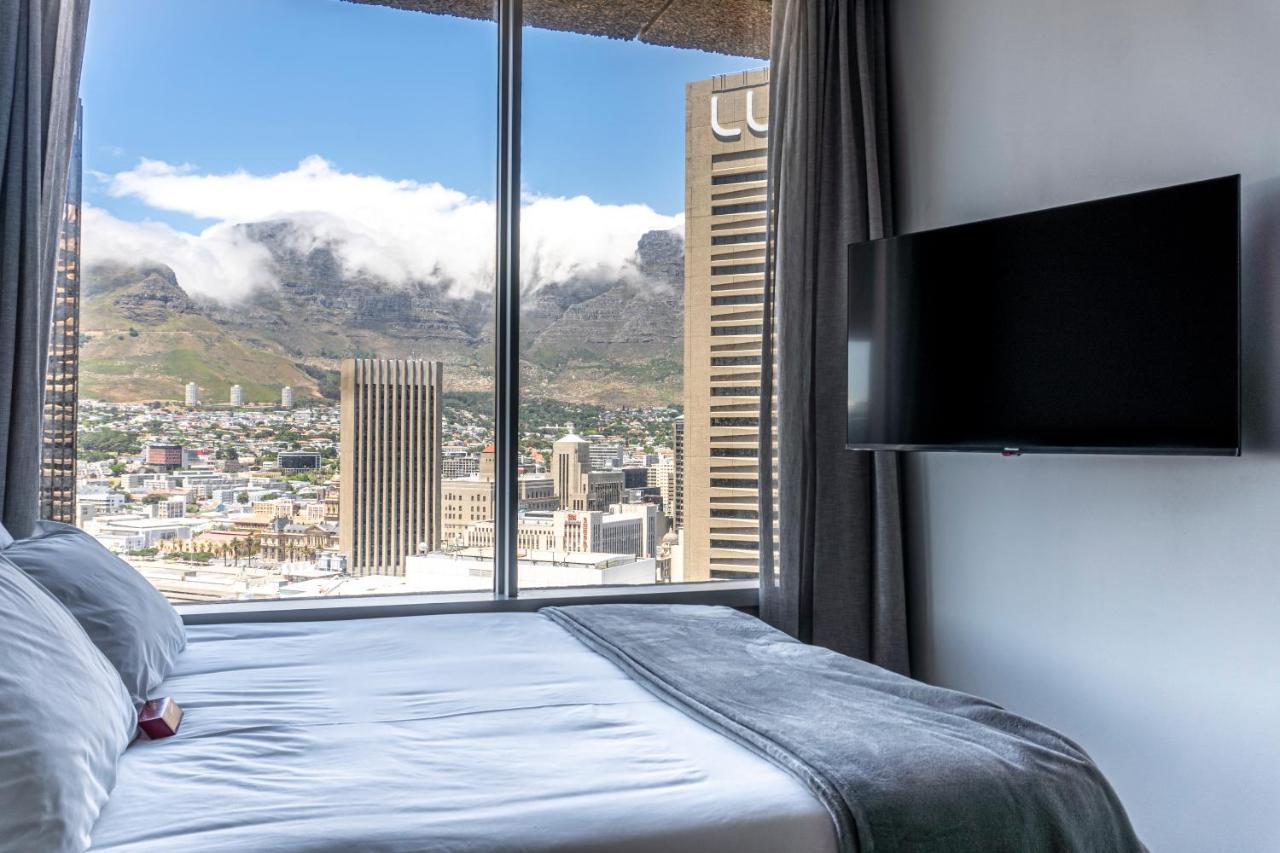 Stunning 1-Bedroom Apartment With Mountain Views Cape Town Eksteriør bilde